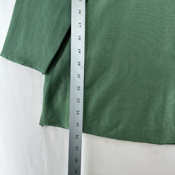 Melissa Paige Sweater Size M Myrtle Tunic Boat Neck Button Sleeve Green - Picture 6 of 7